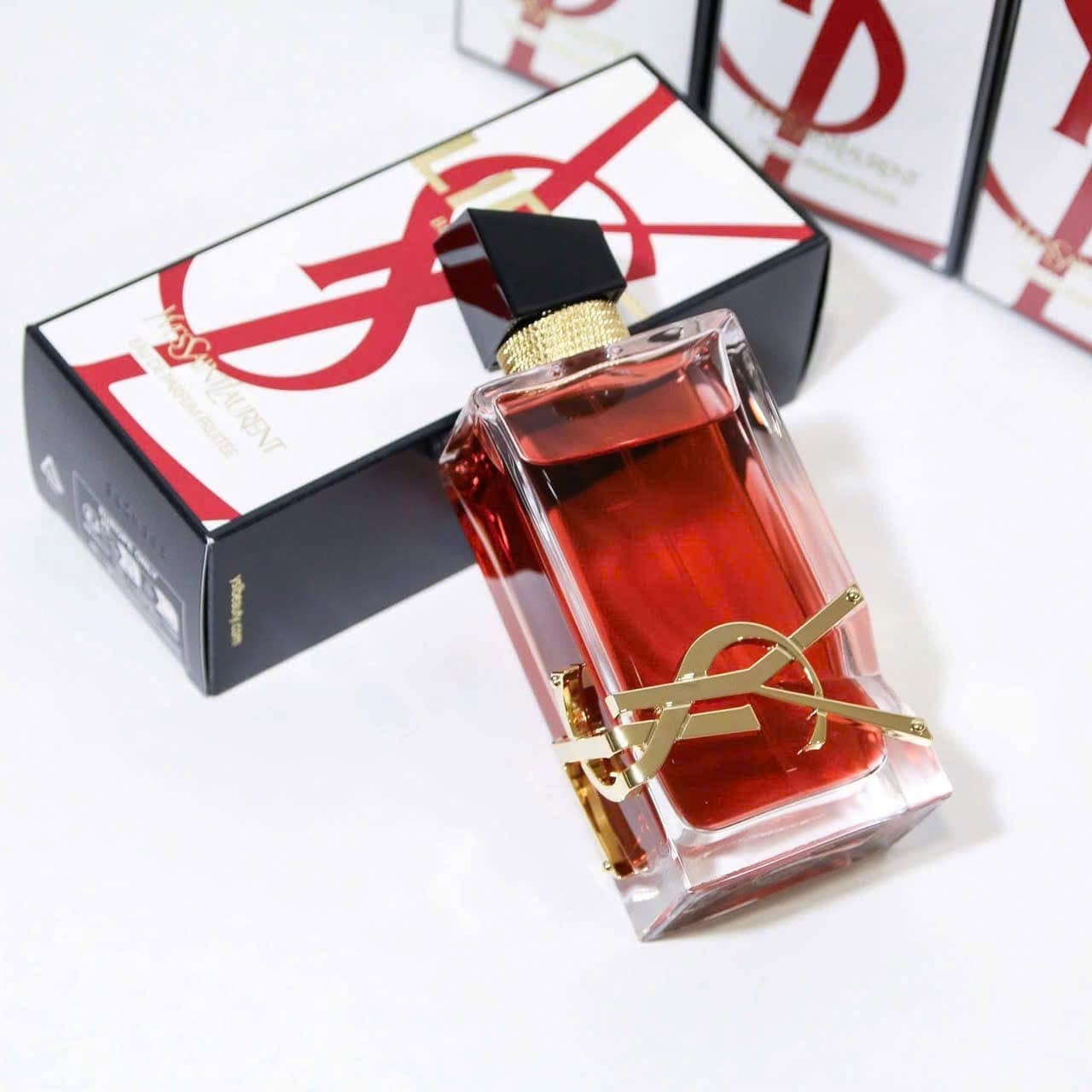 Nước Hoa Nữ Yves Saint Laurent YSL Libre Berry Crush EDP 90ml